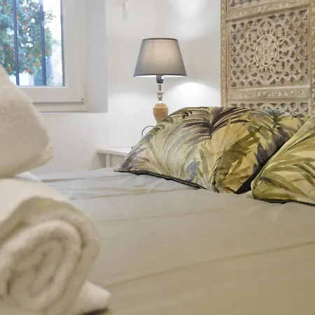 Апартаменти Fleming Loft Parking Tourist